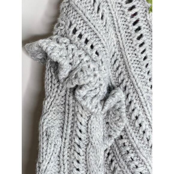 Zara Embroidered Floral Oversized Knit Pullover Sweater Gray Women's Size Small - Picture 9 of 13